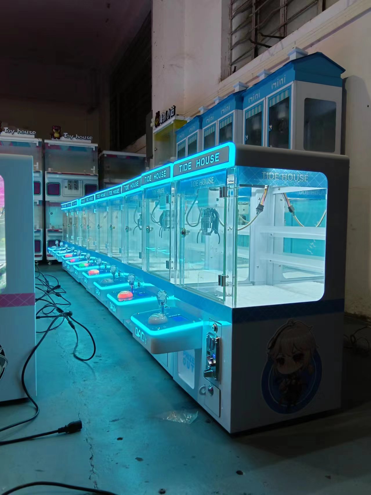 Arcade Vending Machines For Sale - Mini Automat Gry z Podnośnikiem, Sprzedający